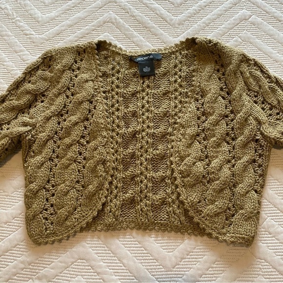 Vintage ARDEN B. Cable Knit Shrug Wheat Brown Size Extra Small (EUC) - Picture 7 of 10